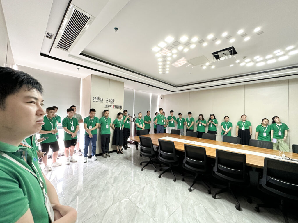 PTI公司3月优秀员工揭晓,治具部骆广坤荣获殊荣(images 2)